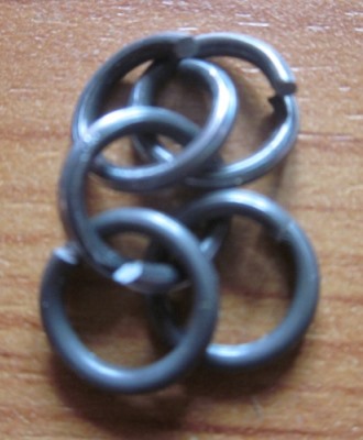 5 rings with open ends