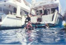 Divers returning to the boat